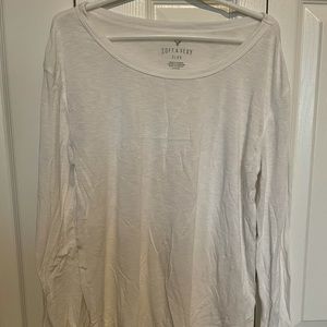 American Eagle long sleeve white top